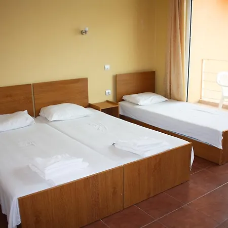 Family Santorini 3* Sveti Vlas